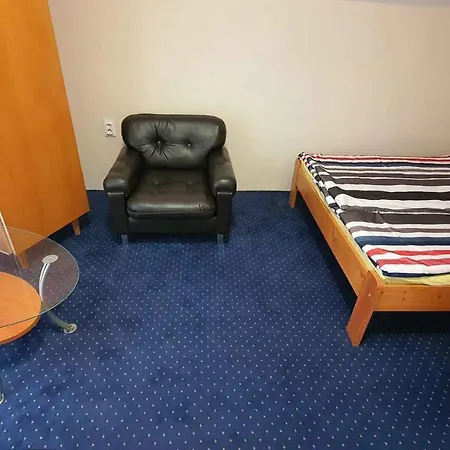 In - Balaton 18989 بيت للعطل *