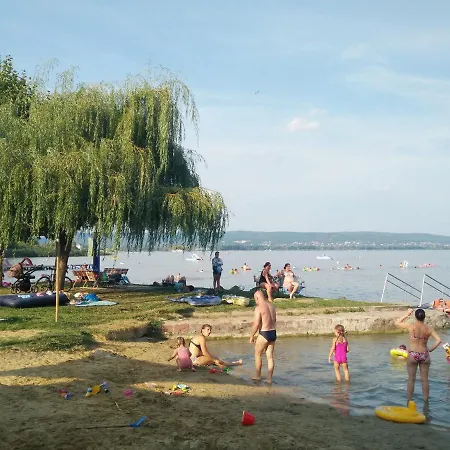 بيت للعطل In - Balaton 18989 *