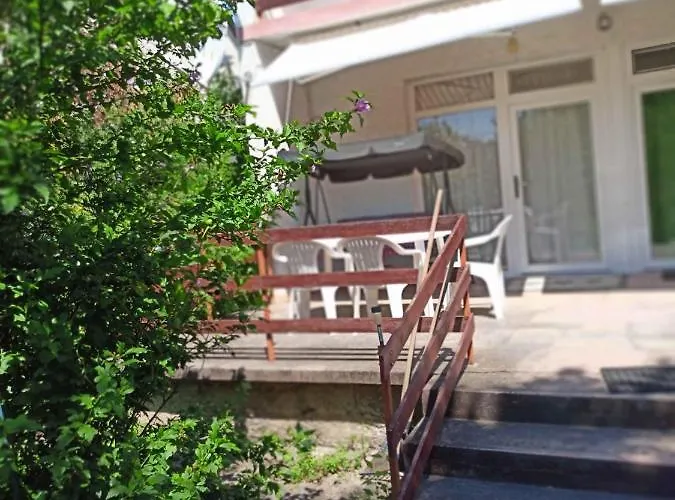 In - Balaton 18989 Prázdninový dům