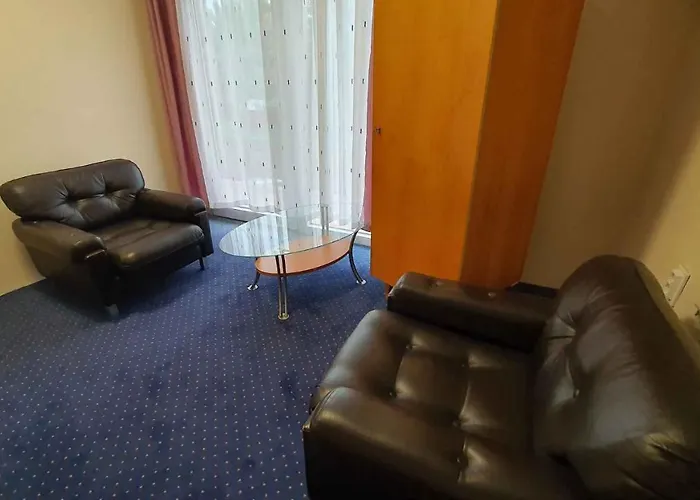 In - Balaton 18989 *