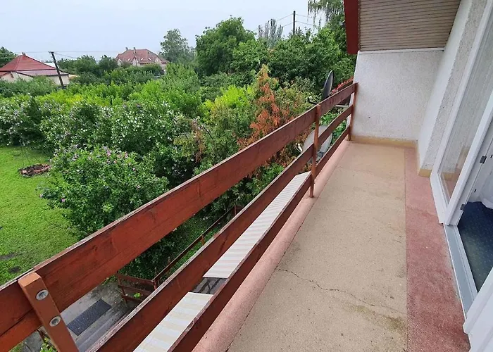 In - Balaton 18989 * Keszthely